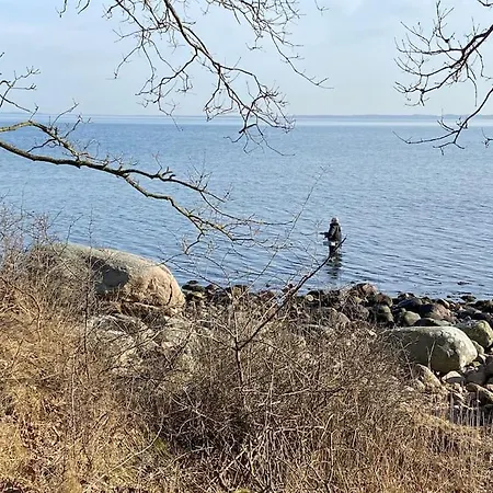 Eskaerhus Pa Tasinge, Taet Pa Svendborg - Afdeling Med Egen Indgang Troense