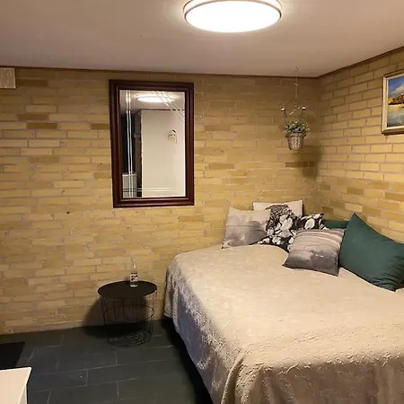 Eskaerhus Pa Tasinge, Taet Pa Svendborg - Afdeling Med Egen Indgang