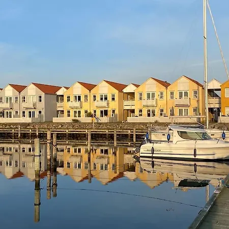 Eskaerhus Pa Tasinge, Taet Pa Svendborg - Afdeling Med Egen Indgang Daire