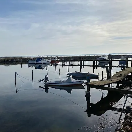 Eskaerhus Pa Tasinge, Taet Pa Svendborg - Afdeling Med Egen Indgang Appartamento