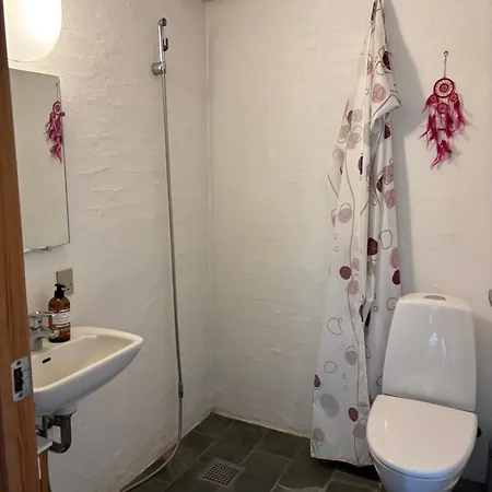 Eskaerhus Pa Tasinge, Taet Pa Svendborg - Afdeling Med Egen Indgang *