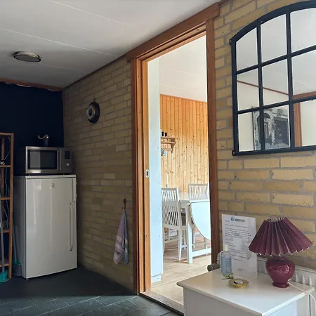 Eskaerhus Pa Tasinge, Taet Pa Svendborg - Afdeling Med Egen Indgang