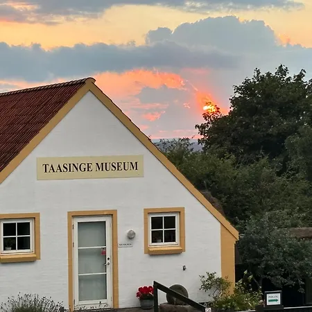 Eskaerhus Pa Tasinge, Taet Pa Svendborg - Afdeling Med Egen Indgang Troense