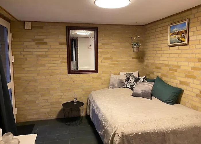 Eskaerhus Pa Tasinge, Taet Pa Svendborg - Afdeling Med Egen Indgang